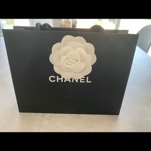 Chanel shopping bag